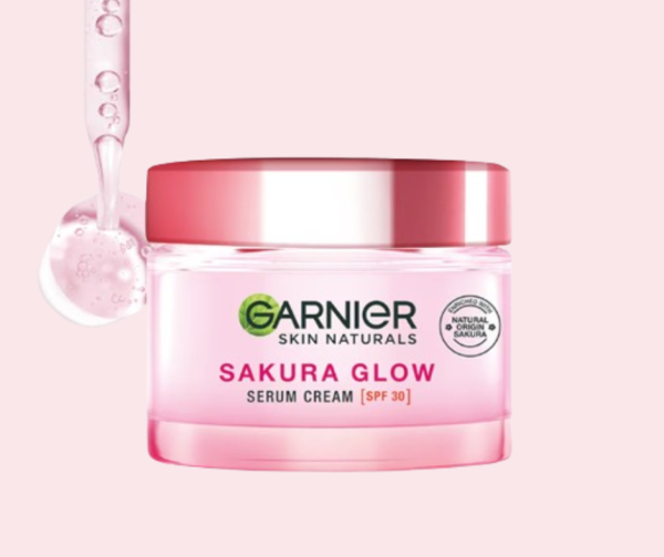 Garnier Sakura Glow Hyaluron Serum Cream With SPF 30/PA+++ (50ml)