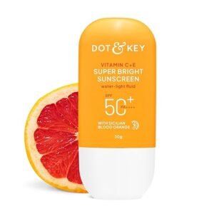 Dot & Key Vitamin C + E Super Bright Sunscreen SPF 50(80g)